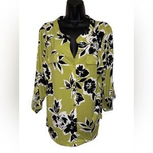 The Perfect Springtime Blouse⭐️NWT⭐️